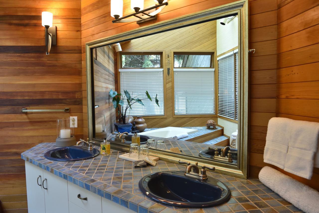 Summerhill Estate House Panzió Kelowna Kültér fotó