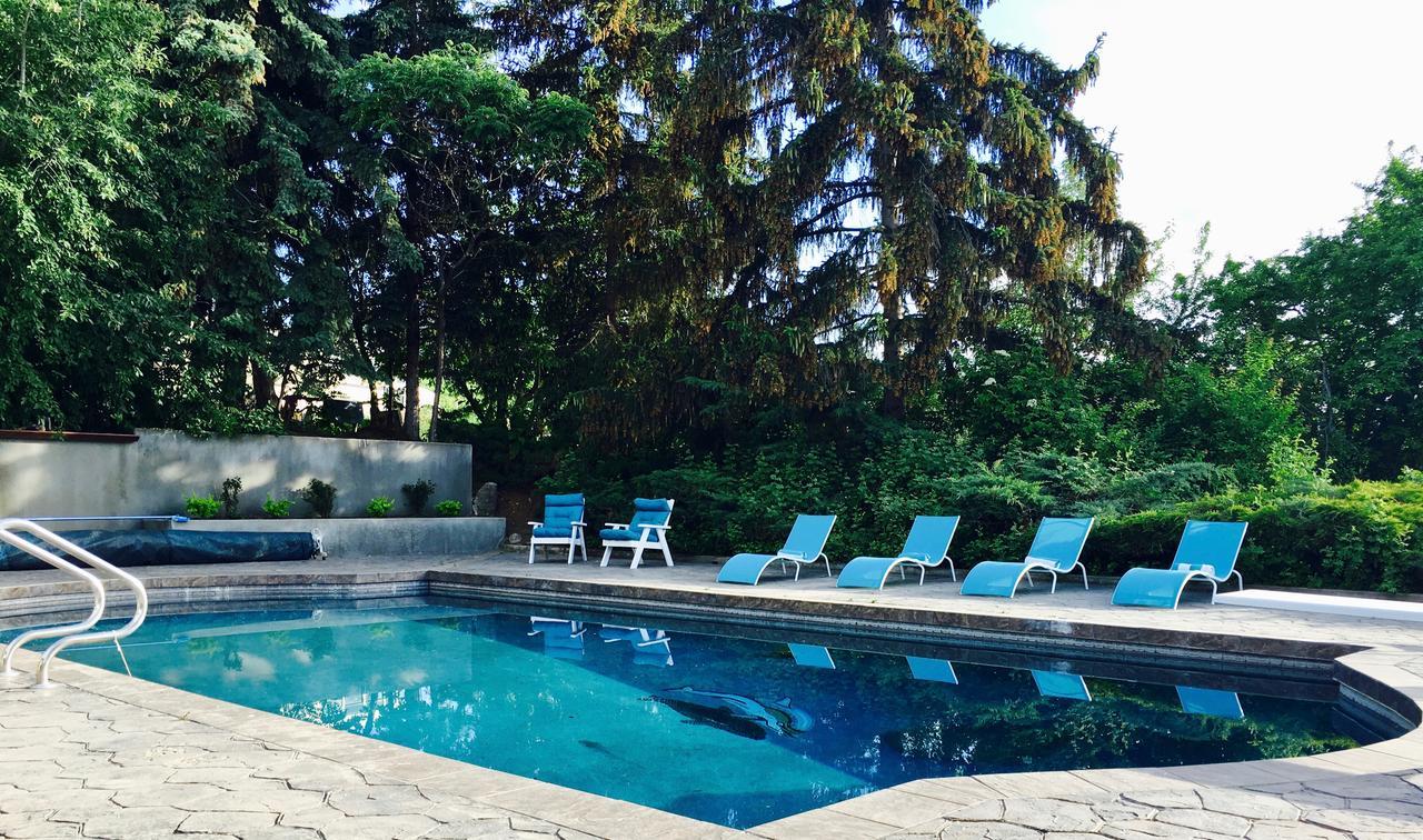 Summerhill Estate House Panzió Kelowna Kültér fotó