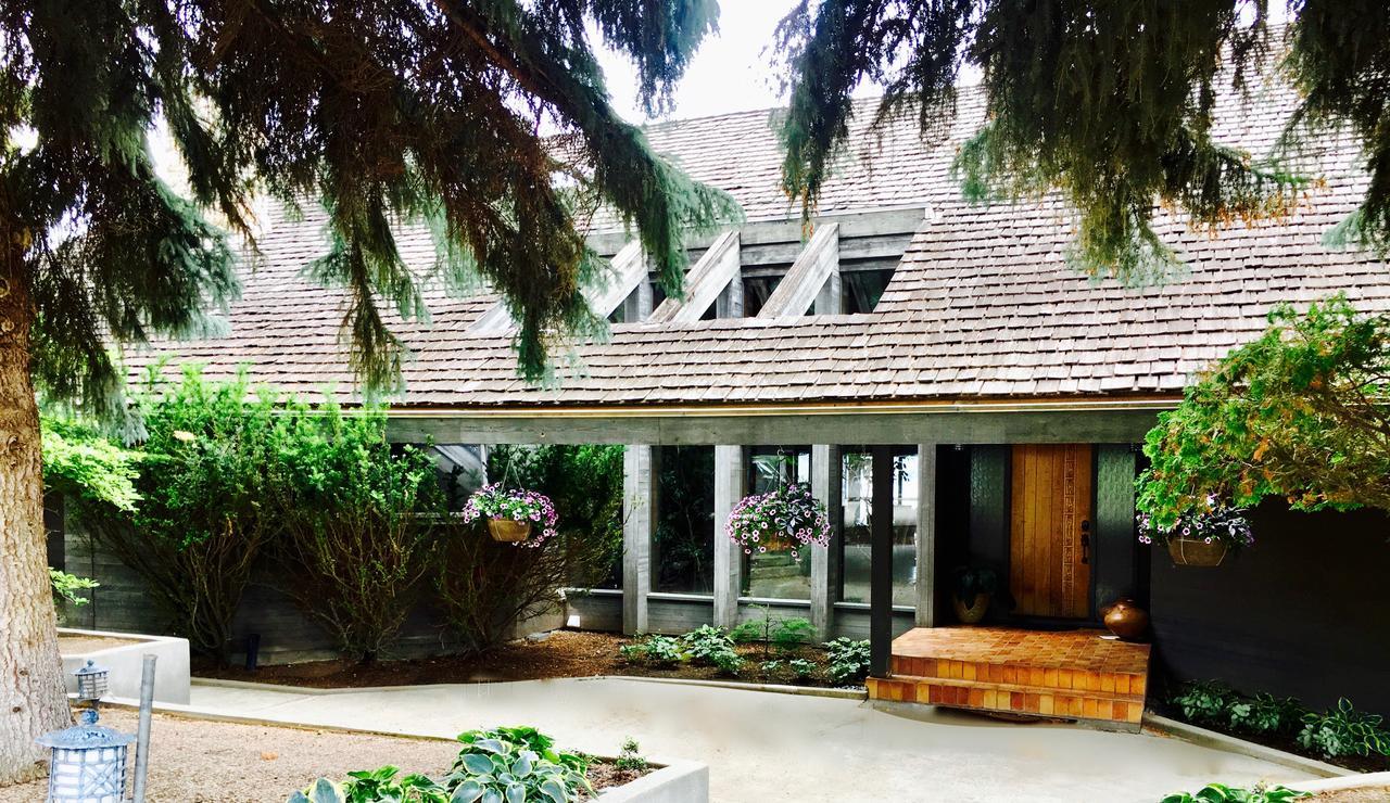 Summerhill Estate House Panzió Kelowna Kültér fotó